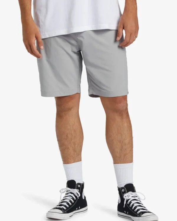 Billabong: A/Div Surftrek Journey 20" Shorts
