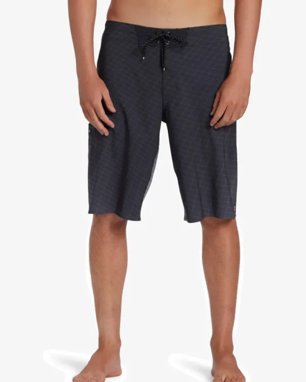 Billabong: Fluid Pro 21" Boardshorts
