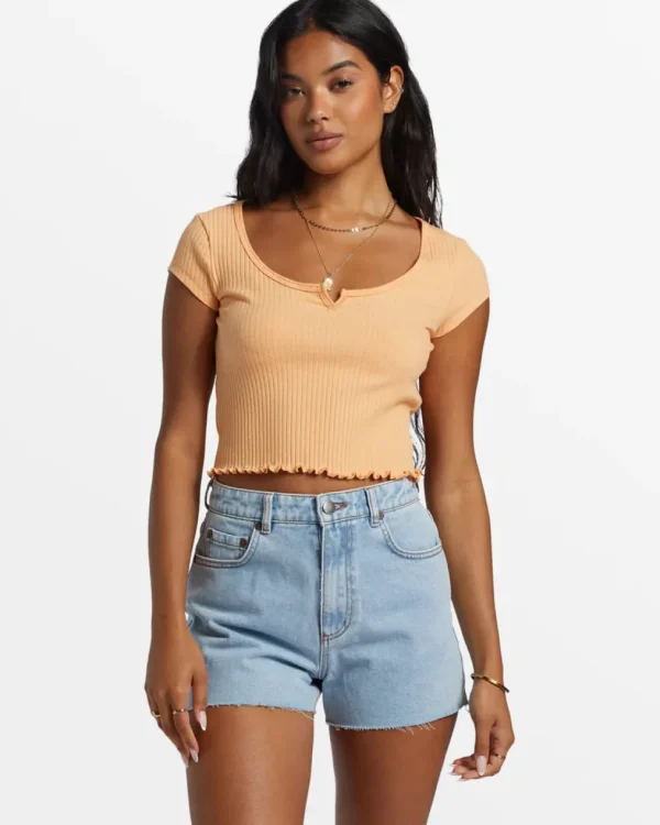 Billabong: Notch Cropped T-Shirt