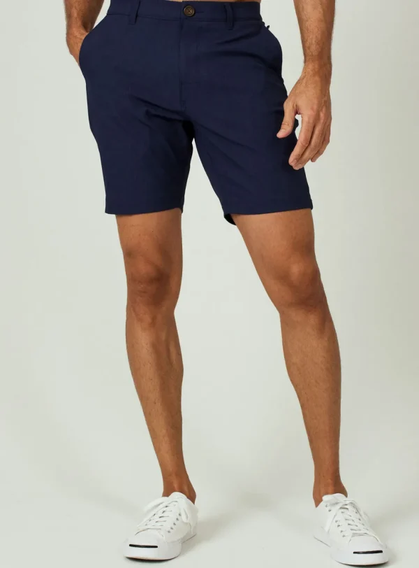 7 Diamonds: Everest 8" Short