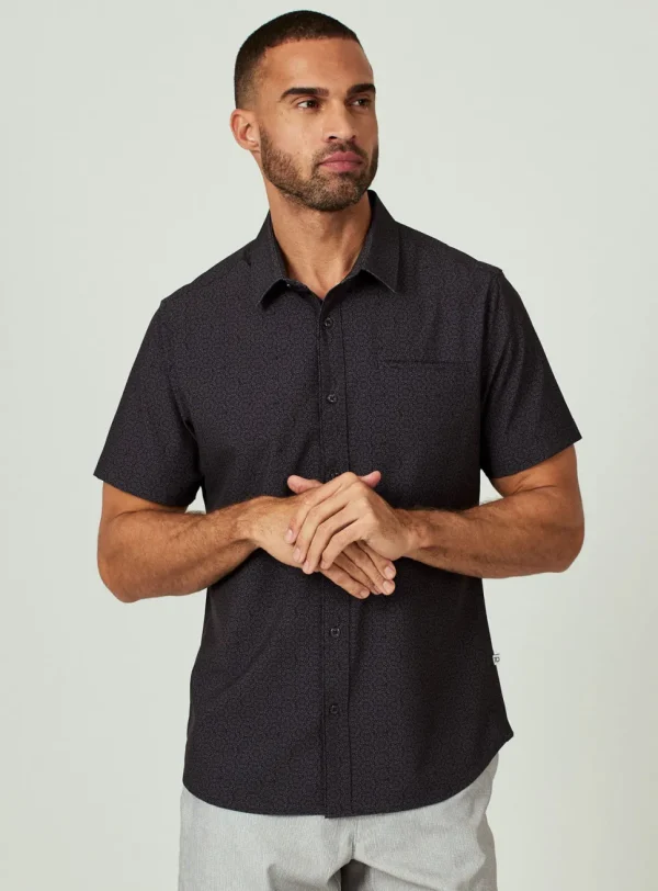 7 Diamonds: Praia Short Sleeve Shirt