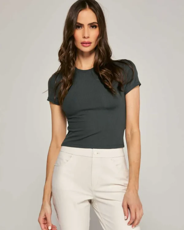 7 Diamonds: Women's Core Ribbed Crop Tee
