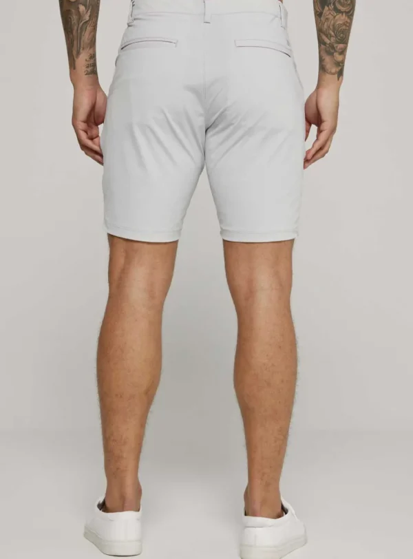 7 Diamonds: Zuma 8" Short