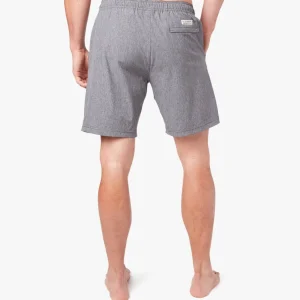 Fair Harbor: The One Short 6"