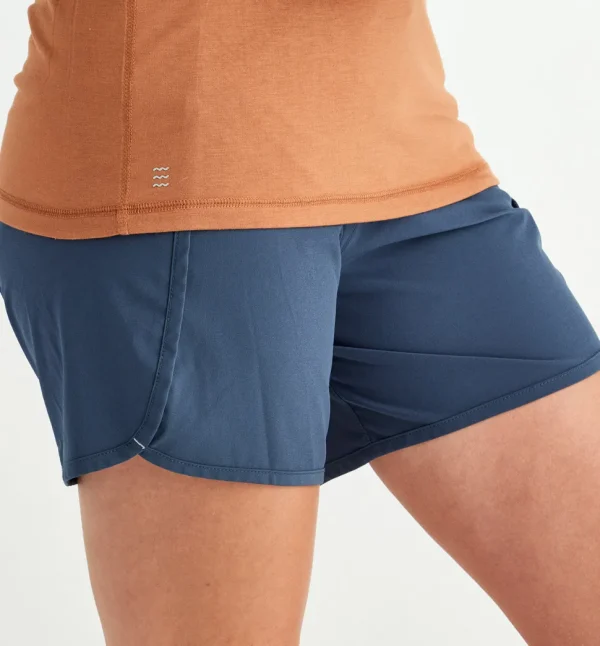 Free Fly: Women's Bamboo Lined Breeze 6' Short