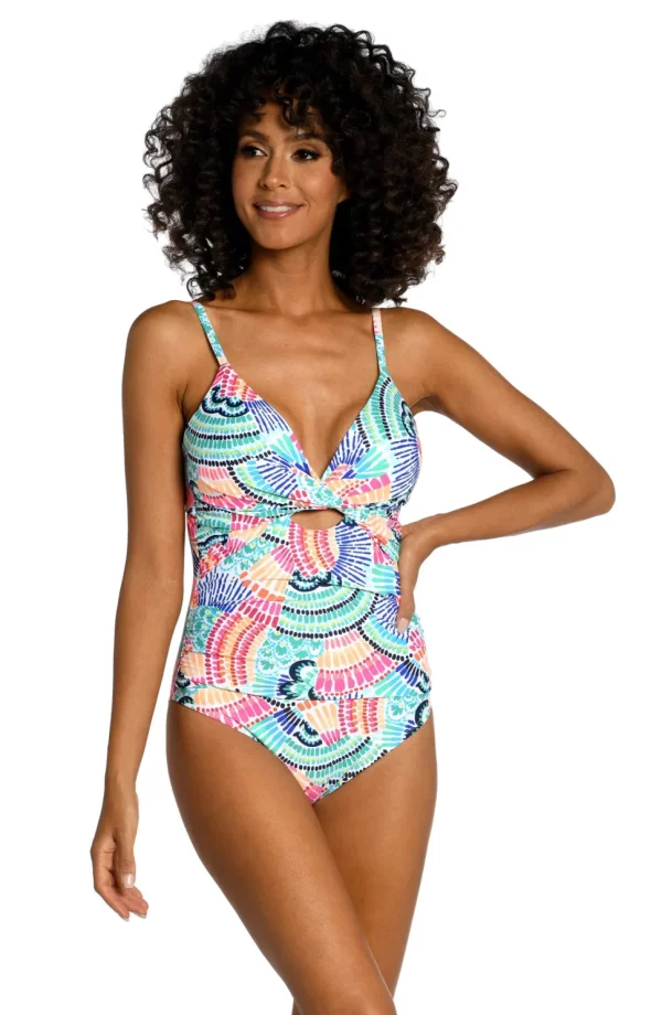 La Blanca: One Piece Waves Of Color Keyhole Mio
