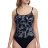 Profile: One Piece Mashrabiya Round Neck Mio