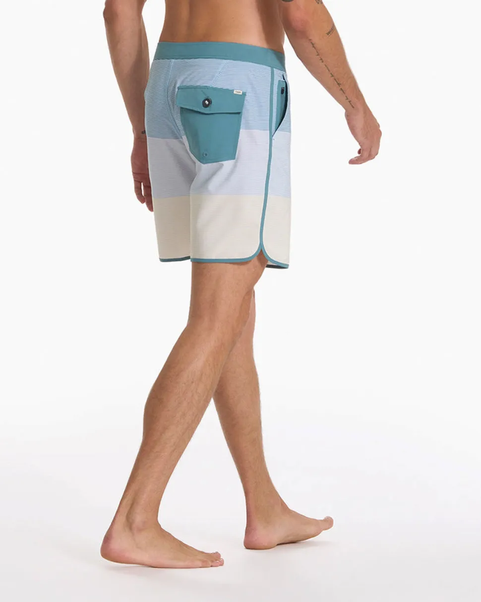 vuori_cruise_boardshort_1.webp Vuori: Cruise Boardshort