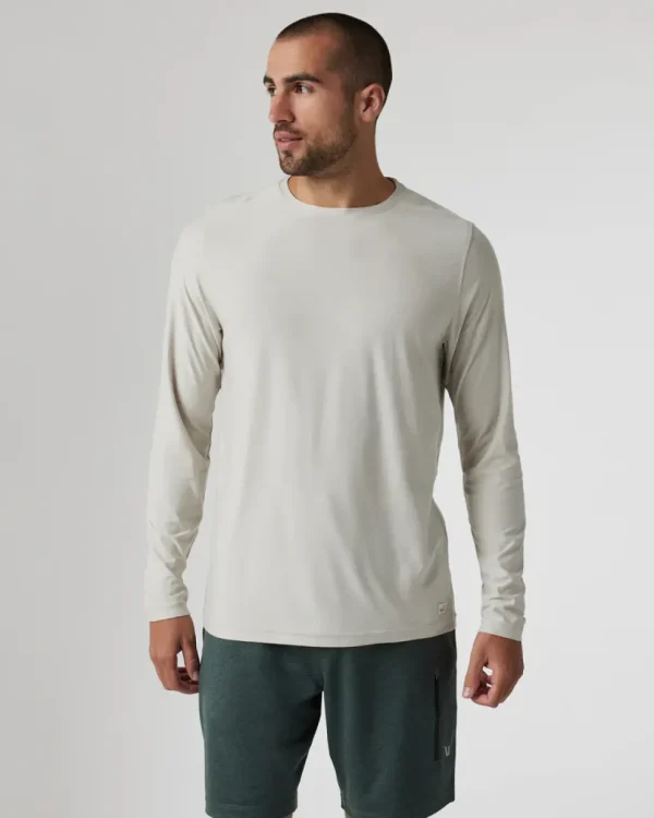 Vuori: Strato Tech Long SleeveTee