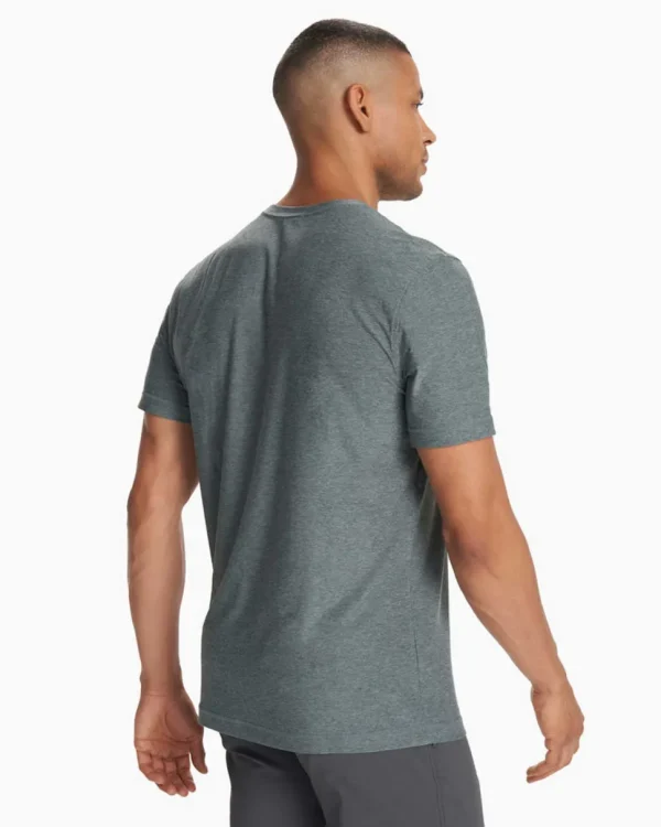 Vuori: Strato Tech Tee