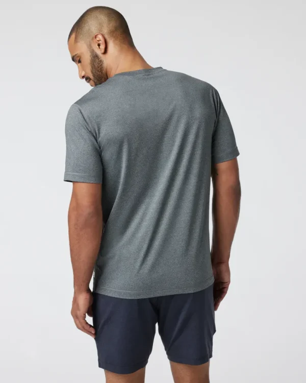 Vuori: Tradewind Performance Tee 2.0