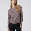Vuori: Women's Daydream Crew Top