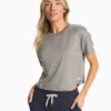 Vuori: Women's Energy Tee