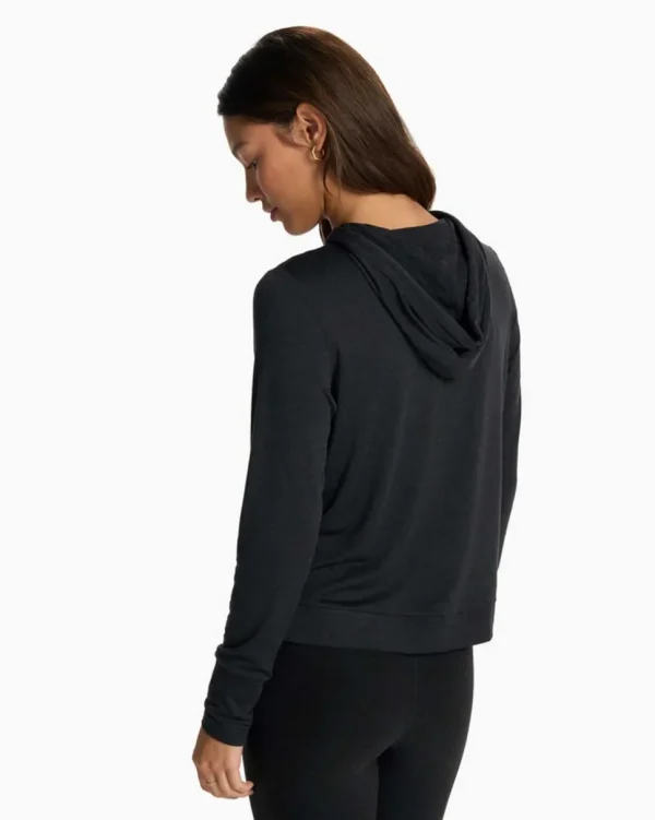 Vuori: Women's Halo Essential Hoodie