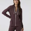 Vuori: Women's Halo Performance Hoodie 2.0