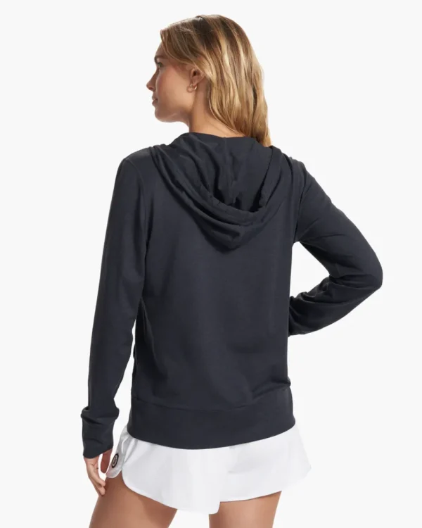 Vuori: Women's Halo Performance Hoodie 2.0