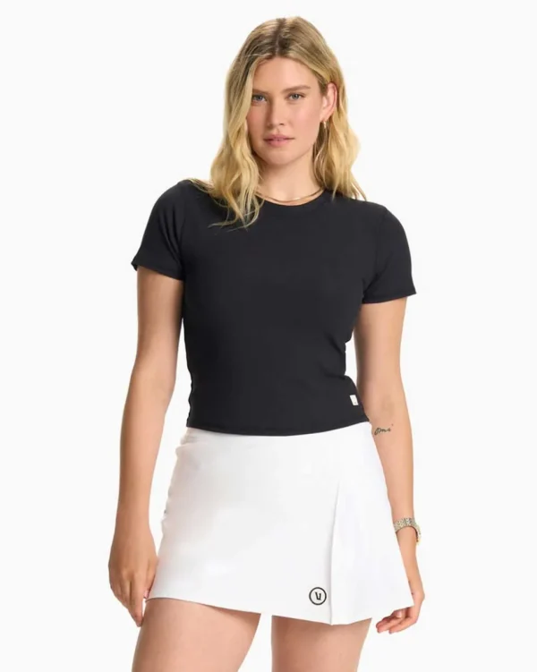 Vuori: Women's Pose Fitted Tee