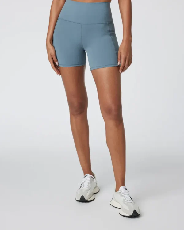Vuori: Women's Studio Pocket Short